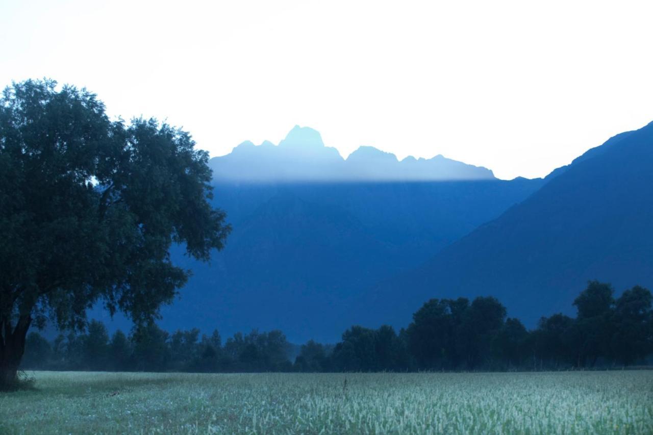 Cascina Borgofrancone Aparthotel Gera Lario Buitenkant foto